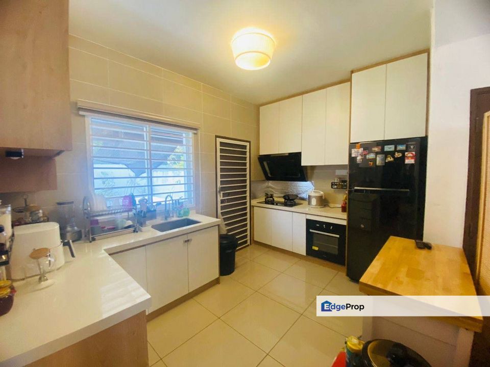 Fully Furnished Semi D 2 Sty Taman Desiran Bayu, Puchong For Rent, Selangor, Puchong