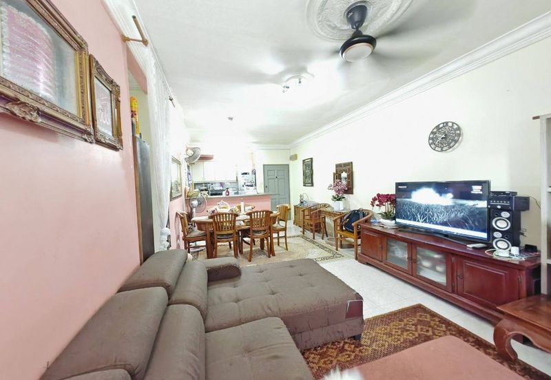 Angsana Apartment @ Taman Raintree