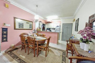 Angsana Apartment @ Taman Raintree