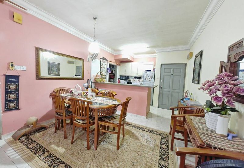 Angsana Apartment @ Taman Raintree