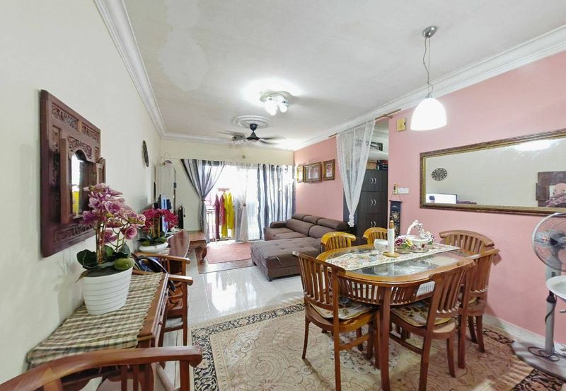 Angsana Apartment @ Taman Raintree