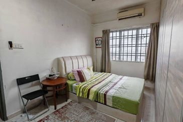 Angsana Apartment @ Taman Raintree