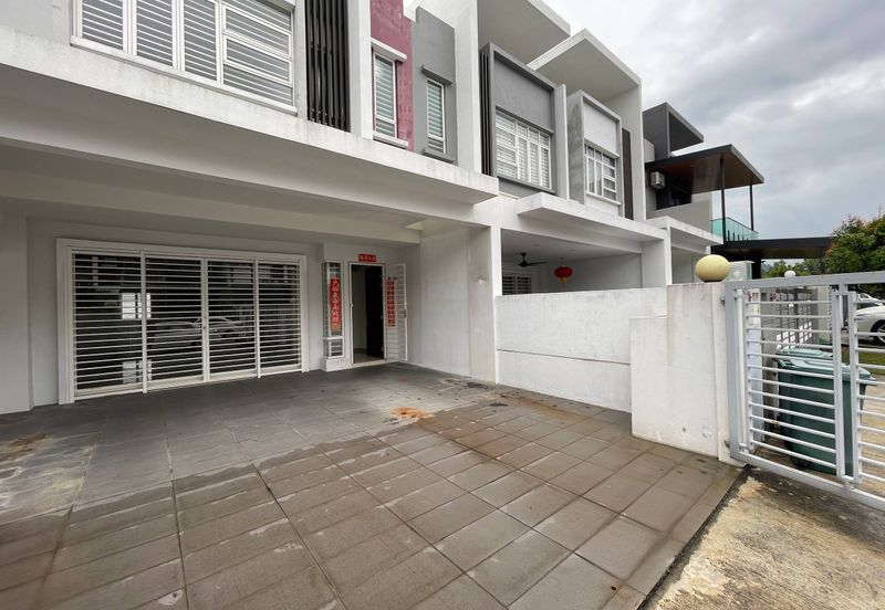 Semanja Park Terraces