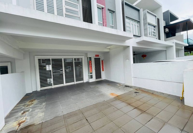 Semanja Park Terraces