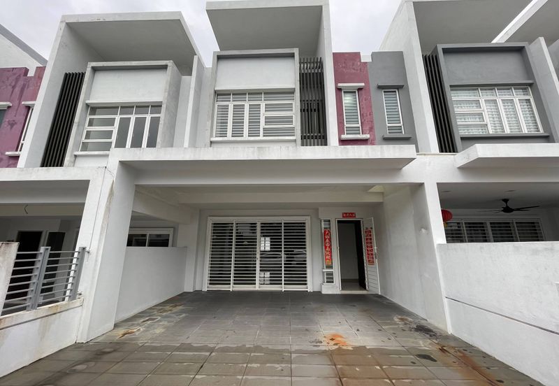 Semanja Park Terraces