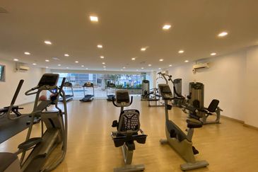 Zeta DeSkye Residence