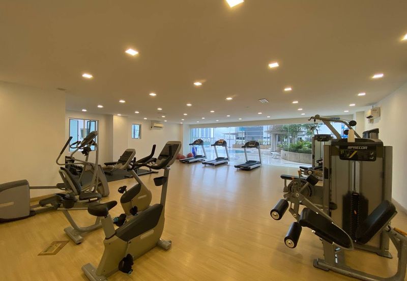 Zeta DeSkye Residence