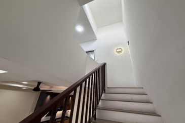 Dayana @Nilai Impian