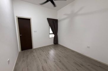 Dayana @Nilai Impian