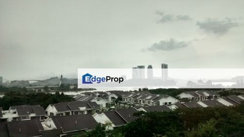 MIRAGE BY THE LAKE CORNER UNIT WITH PUTRAJAYA VIEW, Selangor, Cyberjaya