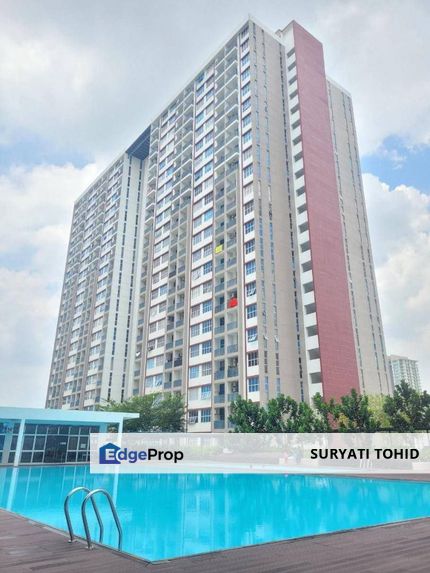 Prima Lakefront Homes Cyberjaya Balcony Facing Pool, Selangor, Cyberjaya