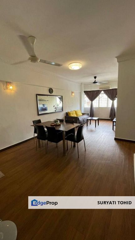 Renovated Apartment  Vista Seri Putra Bandar Seri Putra Bangi, Selangor, Bangi