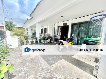 End Lot Fully Renovated Double Storey Bangi Vista Seri Putra Bangi, Selangor, Bangi