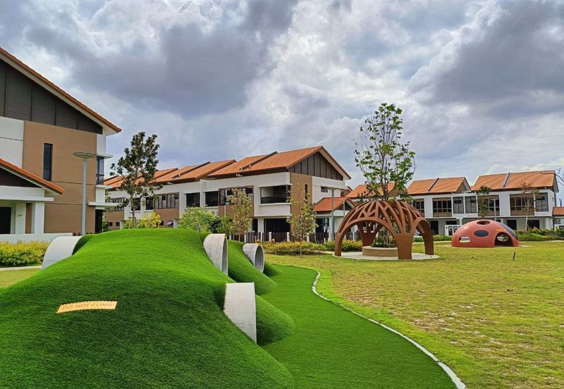 Setia Warisan Tropika (Belladonna)