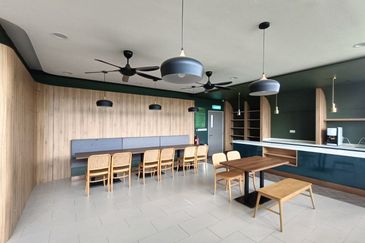 Setia Warisan Tropika (Belladonna)