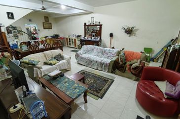 Jalan Pulau Angsa U10/35 