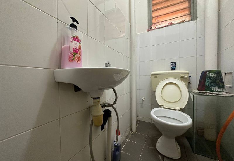 Seroja Apartment (Putra Perdana)