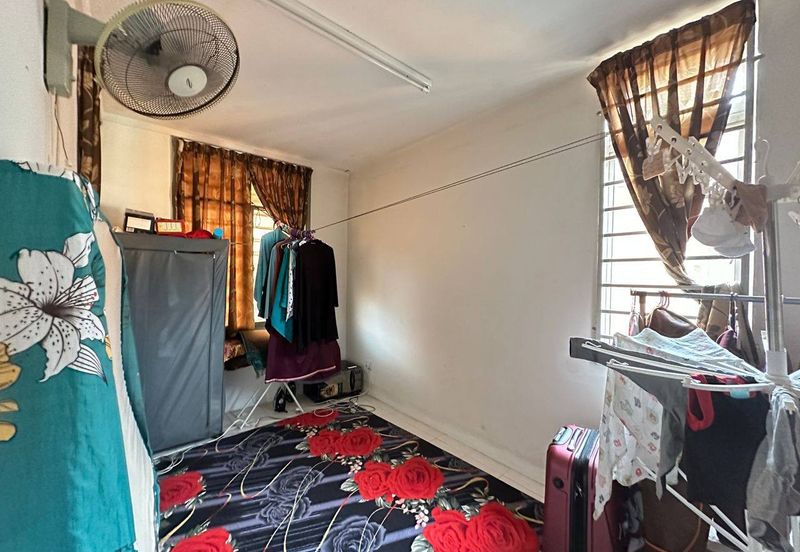 Seroja Apartment (Putra Perdana)