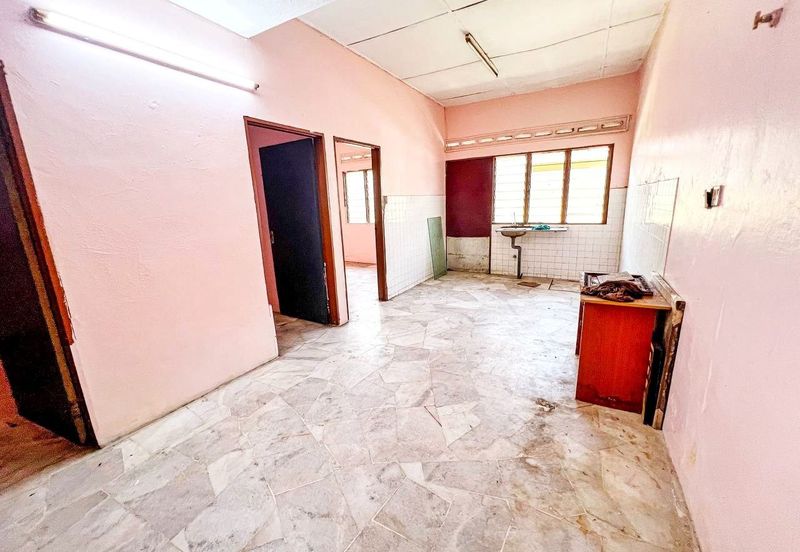 Taman Dato Hormat, Telok Panglima Garang