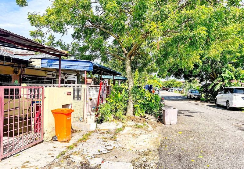 Taman Dato Hormat, Telok Panglima Garang