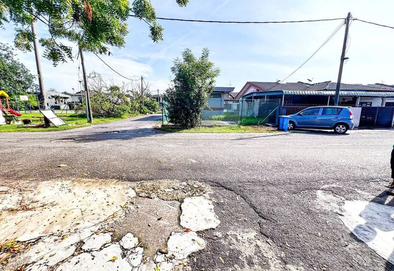 Taman Dato Hormat, Telok Panglima Garang