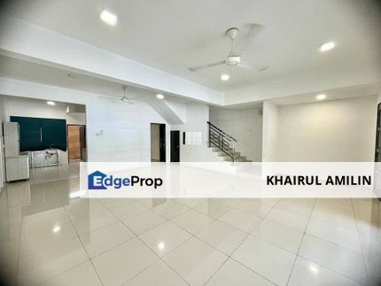 LUAS 24'x70' 5 BILIK 🔥 2 Storey Terrace Link Collaris U11, Bukit Bandaraya Shah Alam, Selangor, Shah Alam
