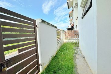 Pentas 6 @ Alam Impian