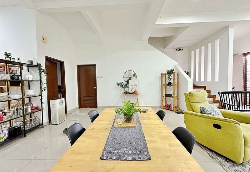 Pentas 6 @ Alam Impian