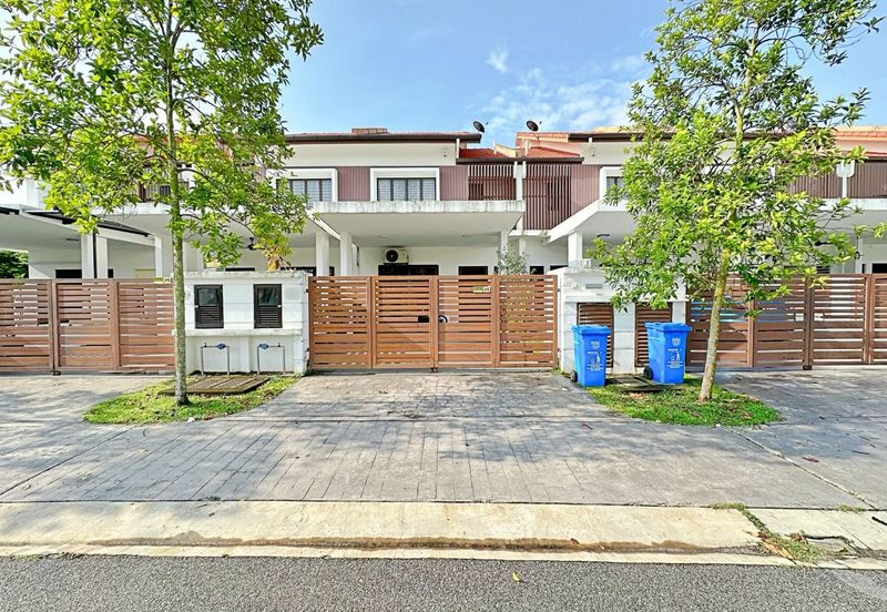 Pentas 6 @ Alam Impian