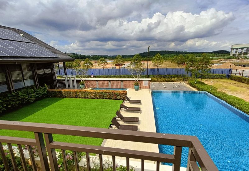 Setia Warisan Tropika (Belladonna)