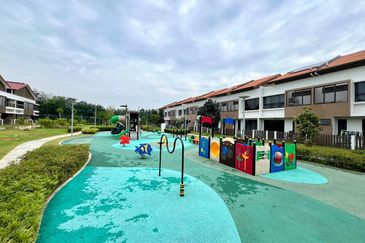 Setia Warisan Tropika (Belladonna)