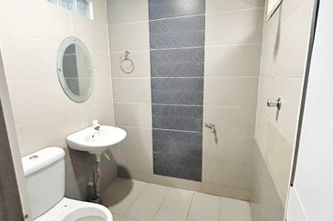 Taman Pinggiran Putra