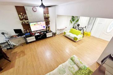 Taman Pinggiran Putra