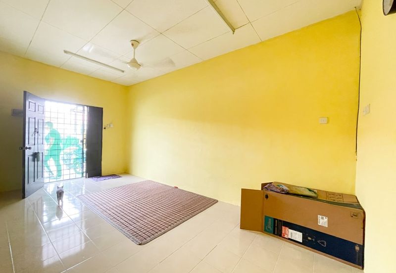 Taman Langat Utama 3 @ Jalan Halia 6