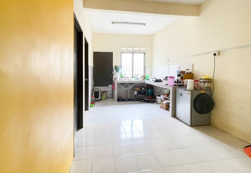 Taman Langat Utama 3 @ Jalan Halia 6