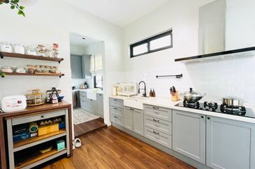 ALAMANDA TWIN VILLAS