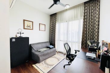 ALAMANDA TWIN VILLAS