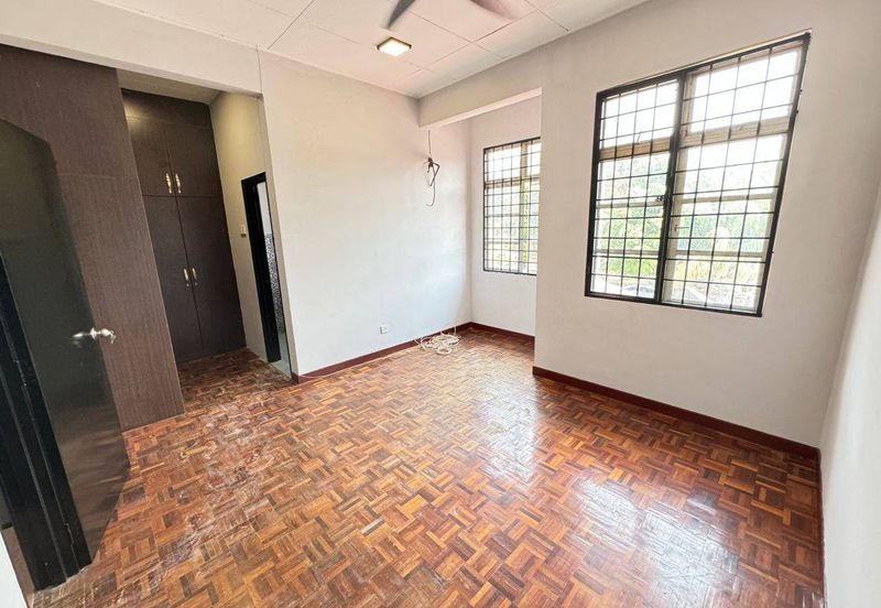 FACING OPEN FLEXI DEPO FULL LOAN❗️2 Storey Terrace Anjung Ixora, Taman Ixora Sepang