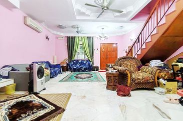 Taman Saujana Puchong