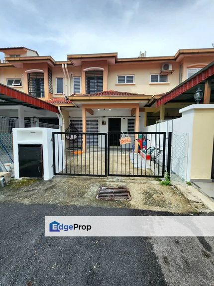 RENOVATED KITCHEN CABINET❗️2 Storey Terrace House Taman Lestari Putra LEP 6 @ Seri Kembangan, Selangor, Seri Kembangan