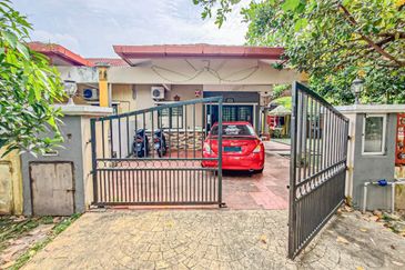 Taman Subang Permata