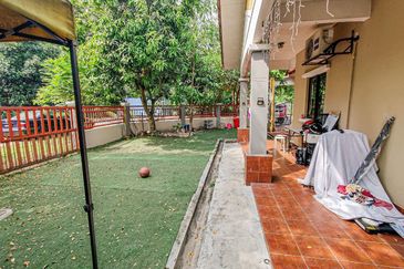 Taman Subang Permata