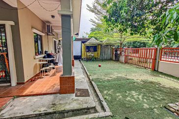 Taman Subang Permata