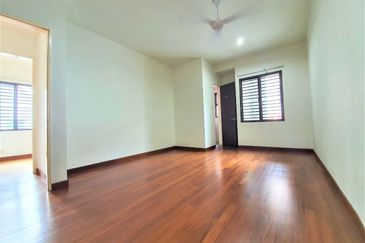 Pentas 2 @ Alam Impian