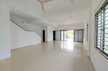 Pentas 2 @ Alam Impian