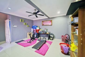 Taman Saujana Puchong