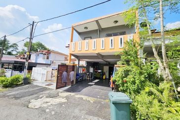 Taman Saujana Puchong