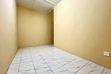 RENOVATED STRATA READY 🔥 Saujana Apartment Damansara Damai