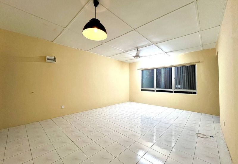 RENOVATED STRATA READY 🔥 Saujana Apartment Damansara Damai