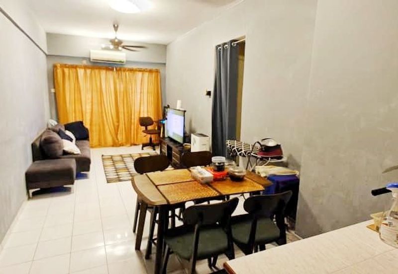 Vista Millennium Condominiums